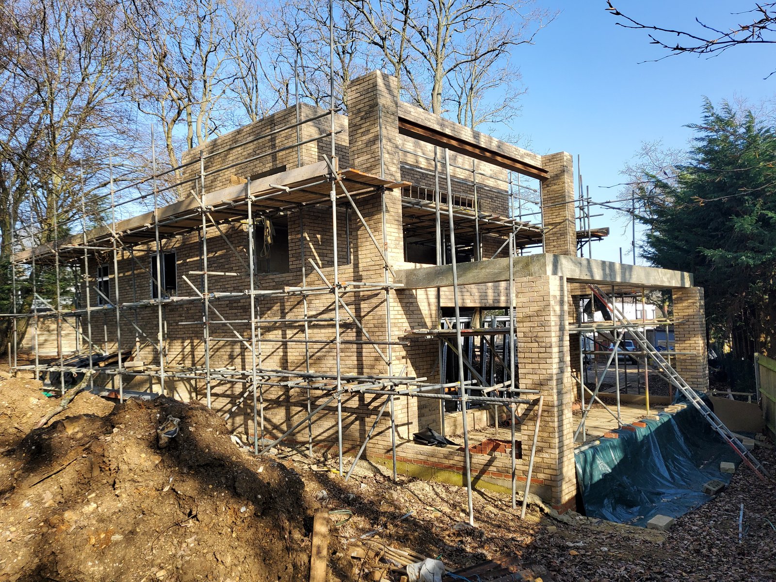 New build construction Berkshire Thames Valley